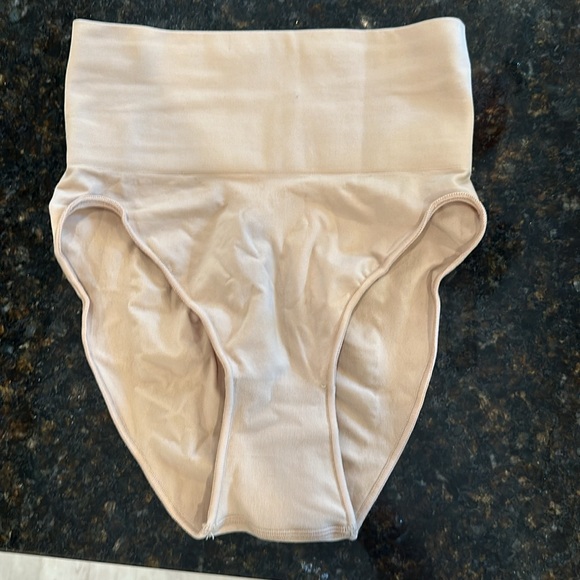 New Skims core control brief - Picture 2 of 4